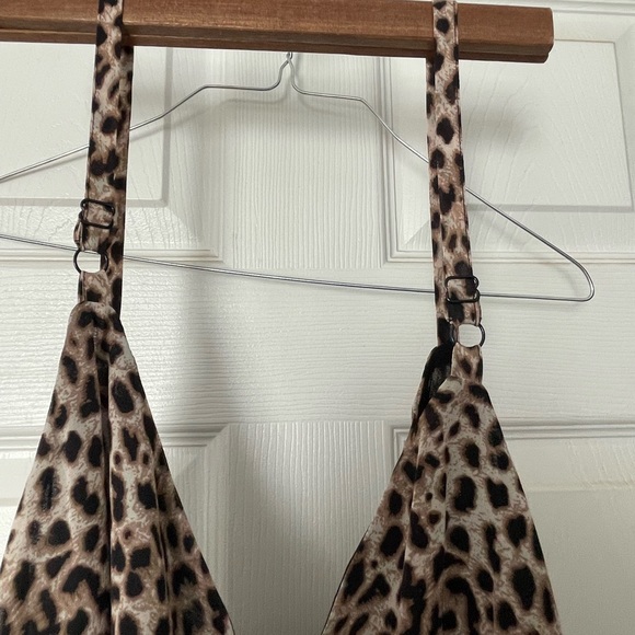 Torrid top - Picture 6 of 7